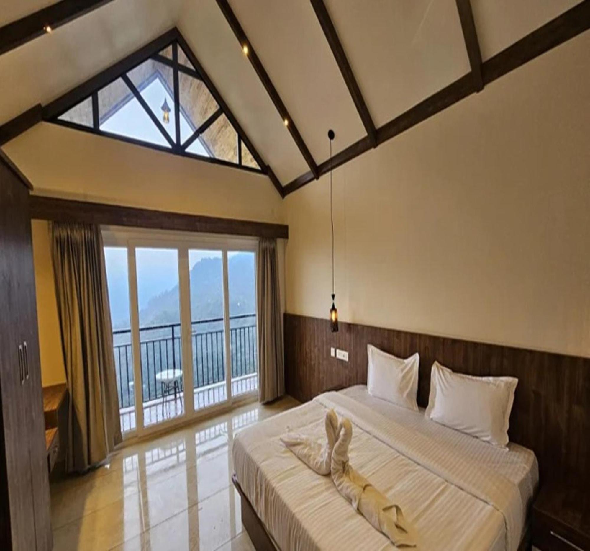 Karimb Resorts Vallikavungal Luaran gambar