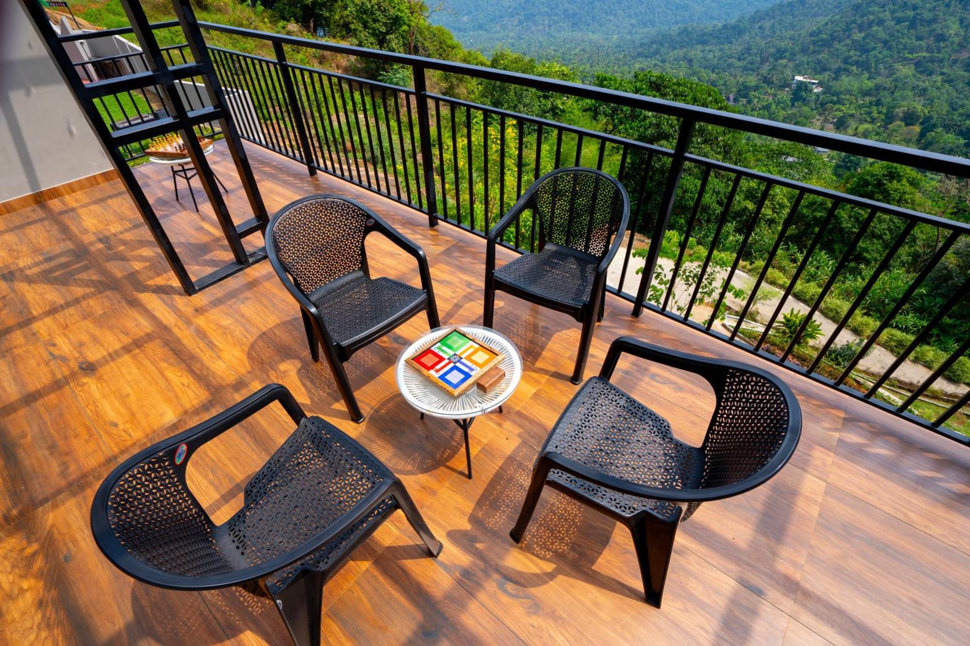 Karimb Resorts Vallikavungal Luaran gambar