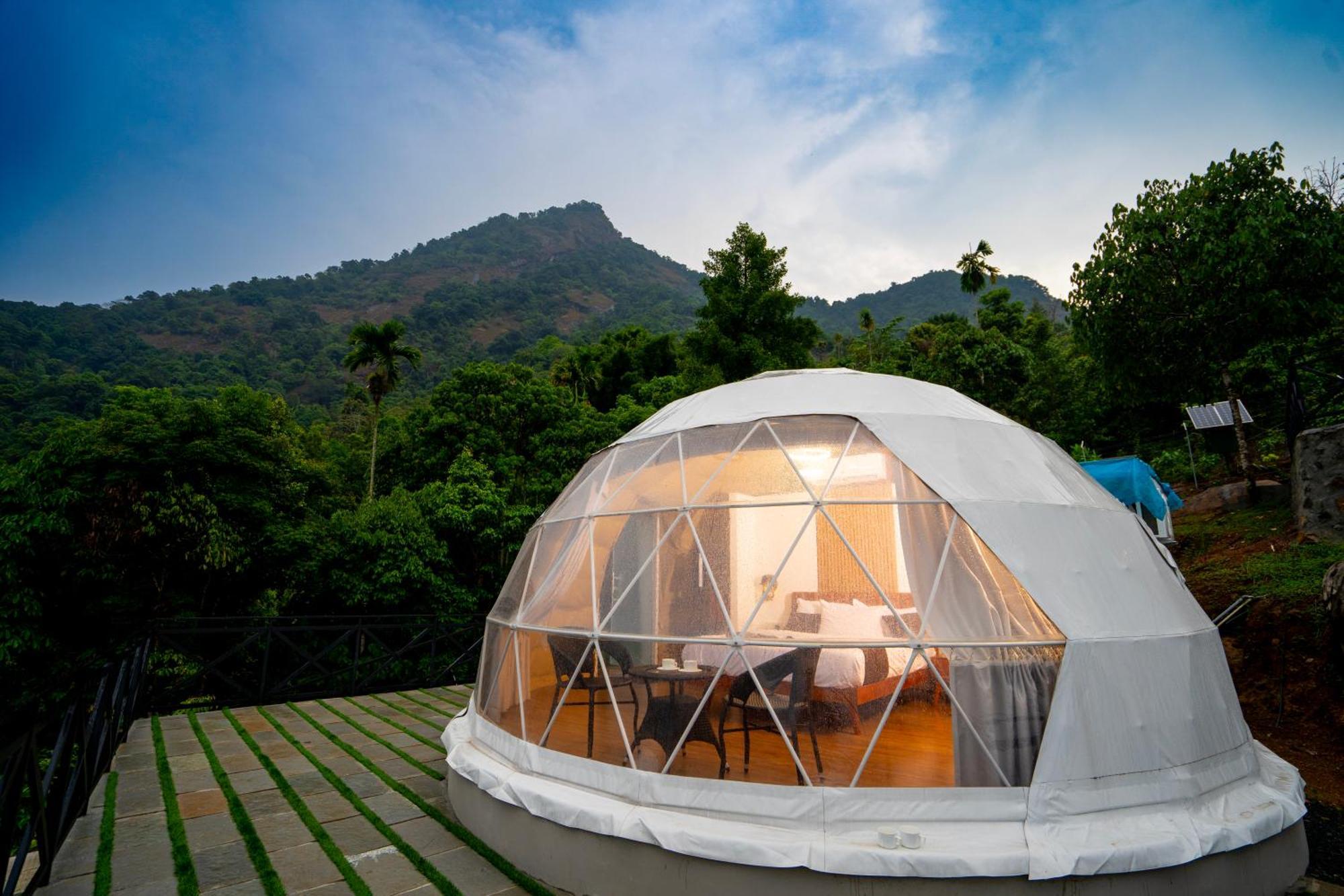 Karimb Resorts Vallikavungal Luaran gambar