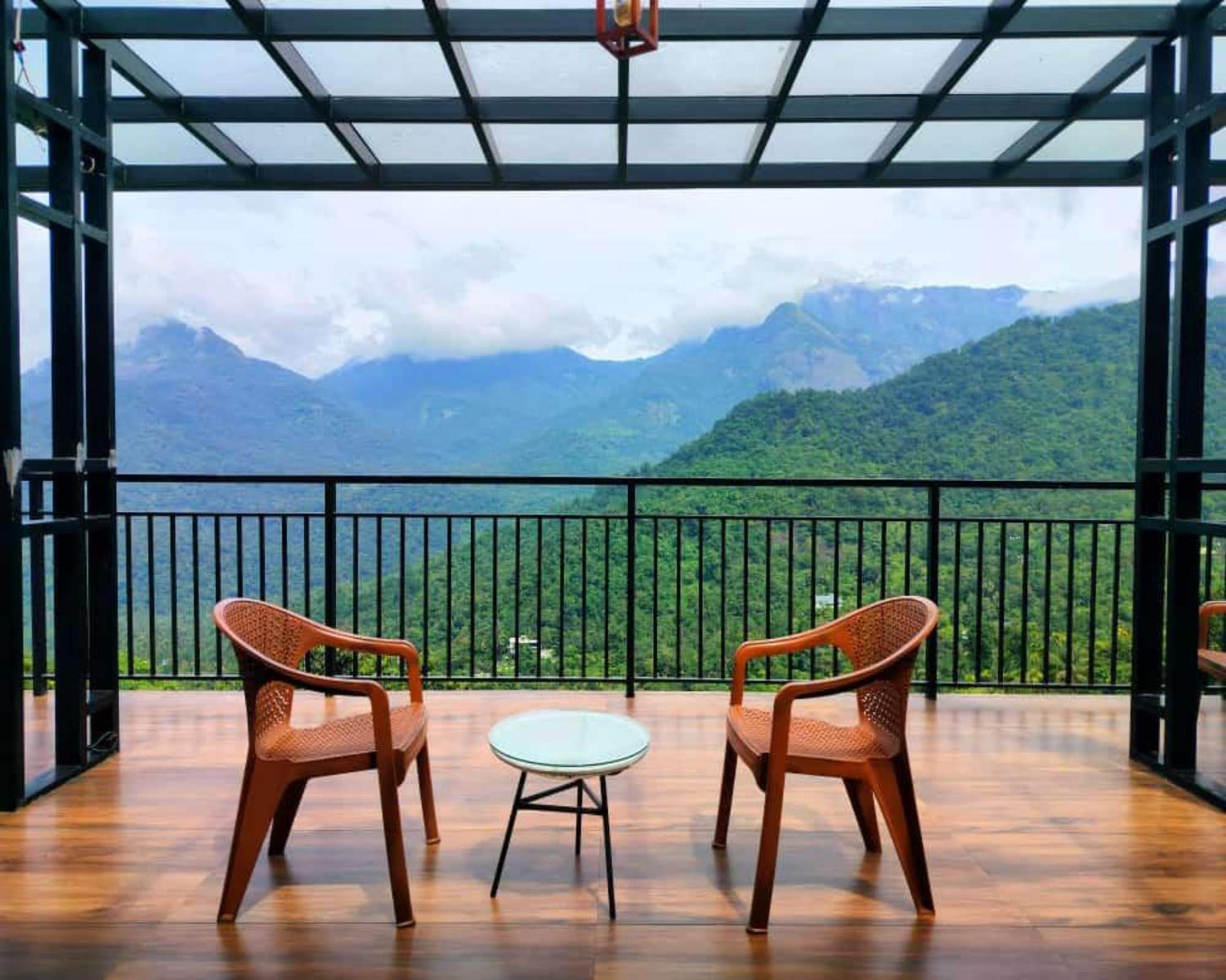 Karimb Resorts Vallikavungal Luaran gambar